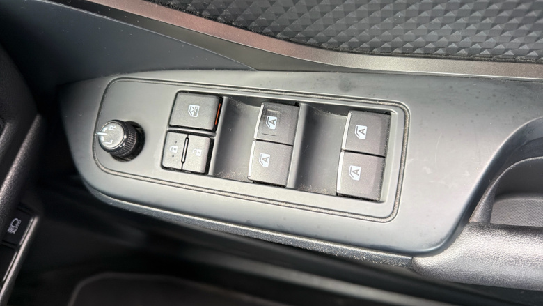 Toyota C-HR 1.8 Hybrid Icon 5dr CVT Hybrid Hatchback